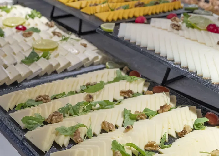 Rosamar & 4*s Lloret de Mar